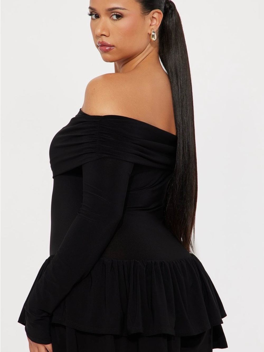 Off Shoulder Ruffle Romper - Picture 4 of 4